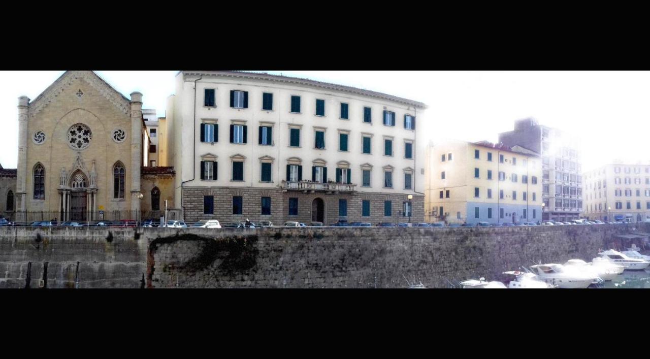 900 Panzió Livorno Kültér fotó